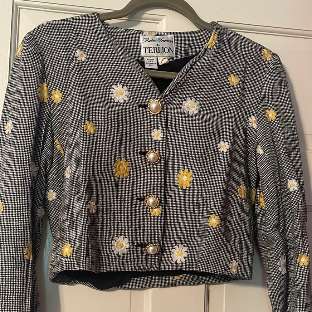 Teri Jon Women's Black and Yellow Floral Jacket Vintage Size 4